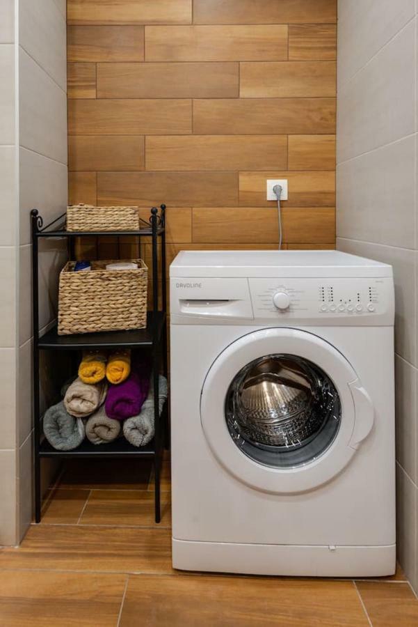 סלוניקי Upscale And Spacious 3Br Home מראה חיצוני תמונה