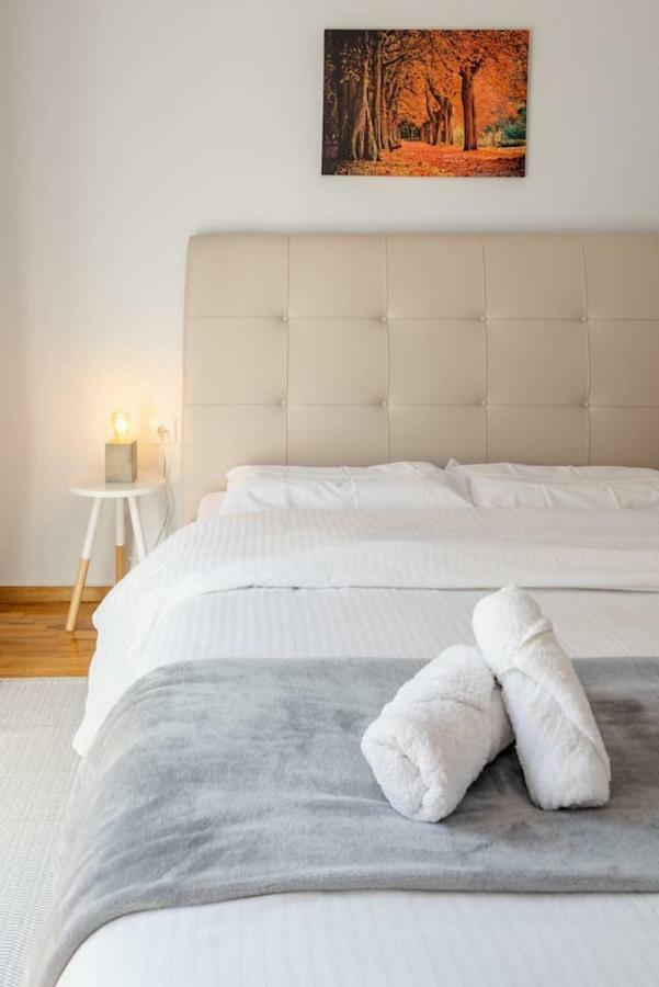 סלוניקי Upscale And Spacious 3Br Home מראה חיצוני תמונה
